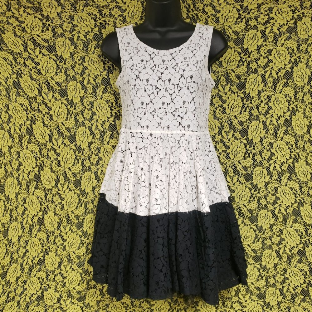 Darling Girl's Lace Skater Dress Fit & Flare with Peticoat